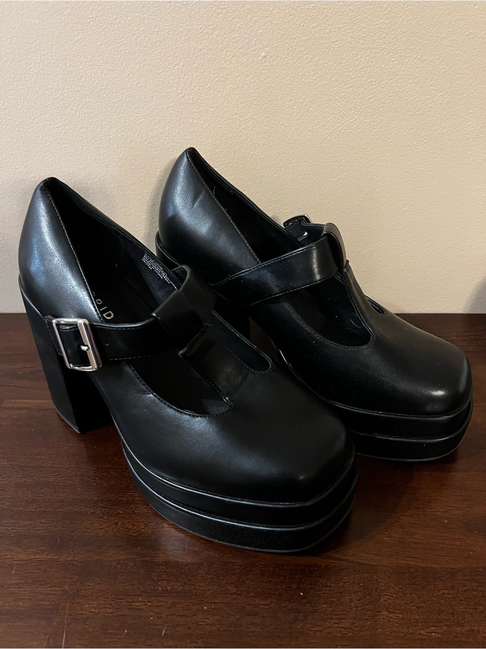 Torrid Women's Black Platform Mary Jane Heels Size 8.5WW